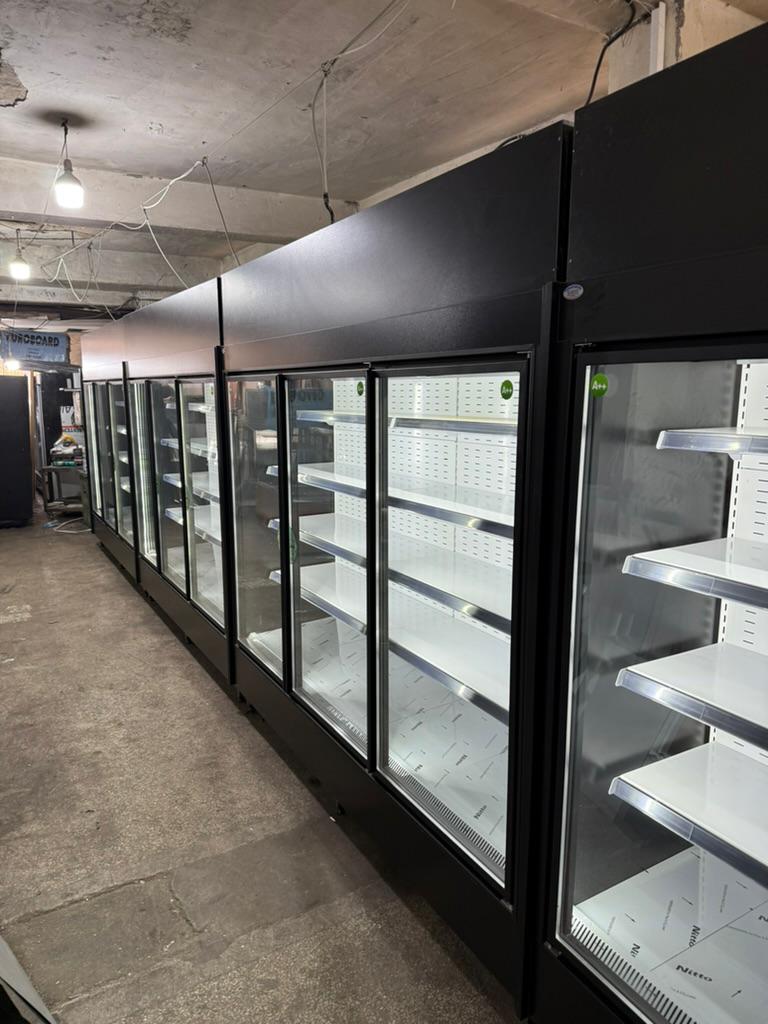 Sürgülü Kapaklı Siyah Sütlük 7 Metre